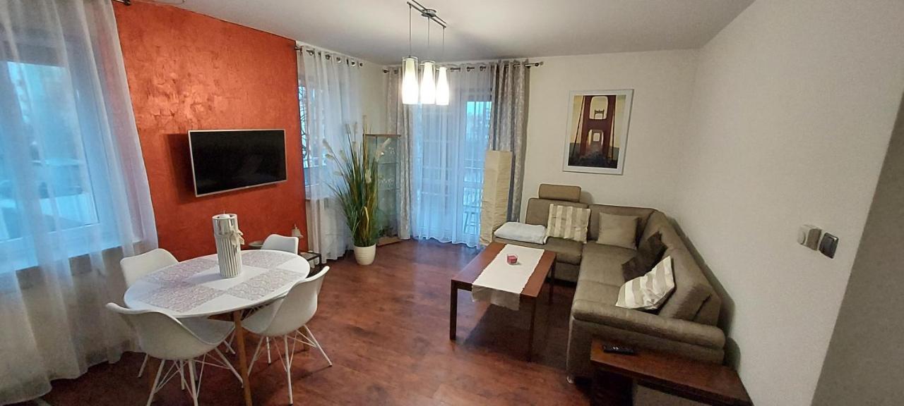 Apartament Blisko Trasy S3 Nowa Sol Eksteriør billede
